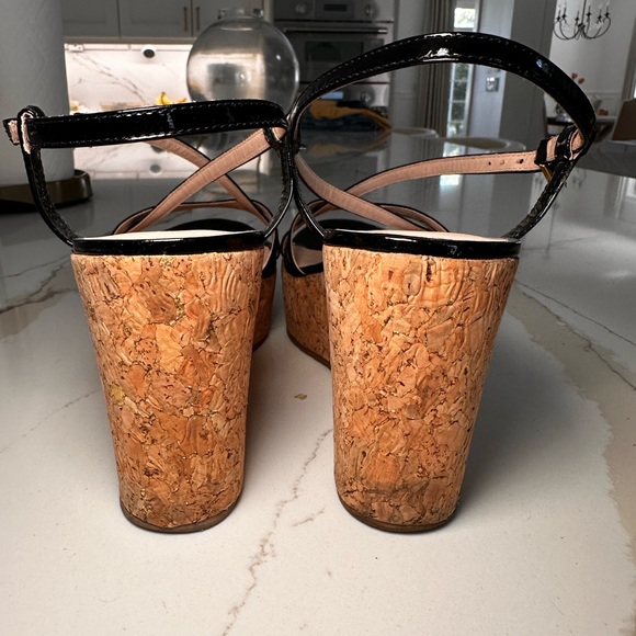 Size 8 Kate Spade Wedge Sandals - Picture 6 of 6